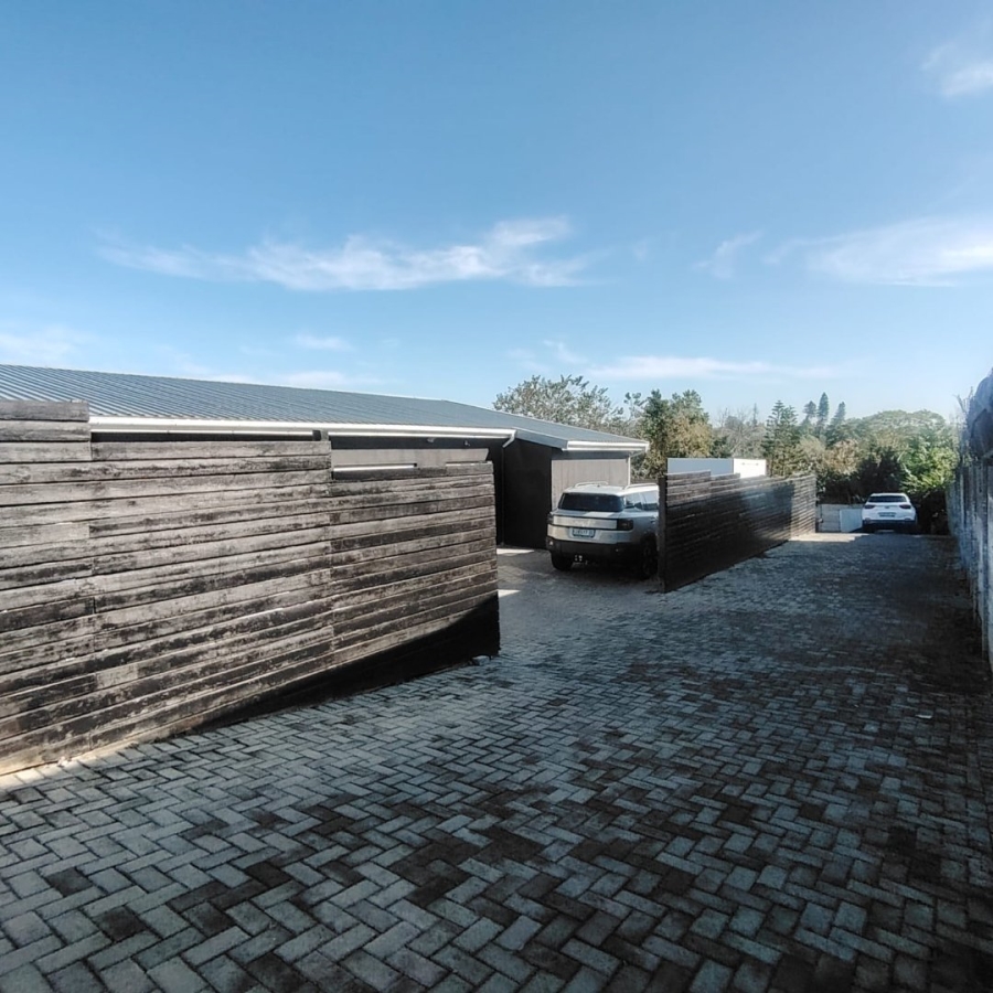 7 Bedroom Property for Sale in Berea Eastern Cape